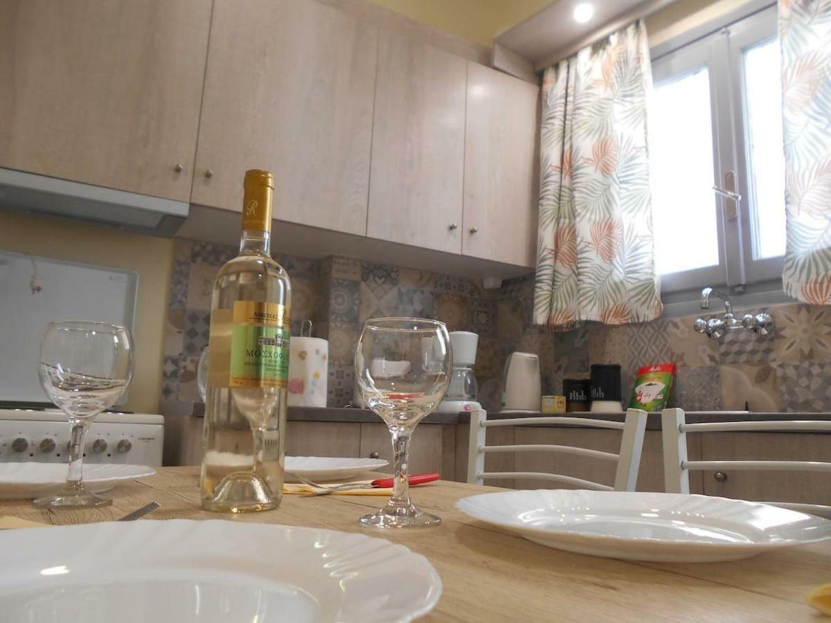 Koukaki-Acropolis Roomy With A Private Veranda Apt. Atina Dış mekan fotoğraf